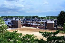 ���ӊ��@-