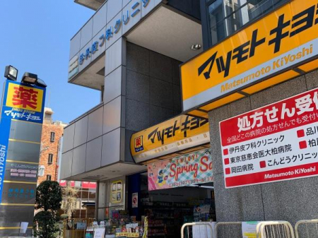 ���ӊ��@-