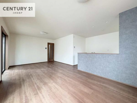 ���r���O�@�L�X�_�C�j���O�X�y�[�X�I������肨�H���B�΂��������y�������Ԃ��߂����܂��B���X�̔���������܂��I