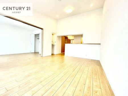 ���r���O�@�L�X�_�C�j���O�X�y�[�X�I������肨�H���B�΂��������y�������Ԃ��߂����܂��B���X�̔���������܂��I