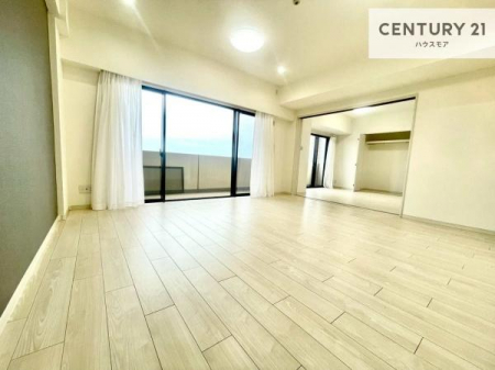 ���r���O�@��؂ȉƑ����W�܂邩�炱��LDK�ɂ͂�����肽���B
�q�����������C�ɏ΂��Ȃ��瑖�����Ă���p�����������u�L���Ƃɂ��ėǂ������v�Ǝv���u�Ԃł��B