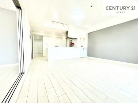 ���r���O�@�L�X�_�C�j���O�X�y�[�X�I������肨�H���B�΂��������y�������Ԃ��߂����܂��B���X�̔���������܂��I