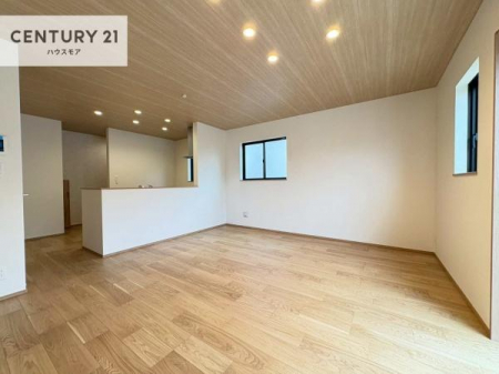 ���r���O�@�L�X�_�C�j���O�X�y�[�X�I������肨�H���B�΂��������y�������Ԃ��߂����܂��B���X�̔���������܂��I