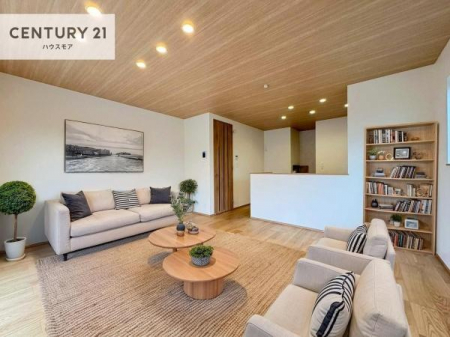 ���r���O�@�Ƌ��CG�p�[�X�ł��B�S�n�ǂ����r���O�͉Ƒ������R�ƏW�܂�܂��B�Ƒ��c�R�̎��Ԃ����������ł��B���Ƒ��ƁA����w�[���������Ԃ��߂��������ł��ˁB