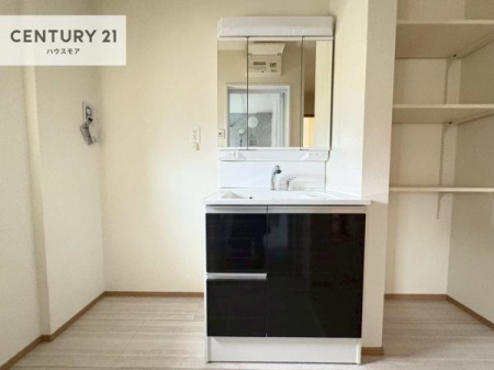 ���ʑ�E���ʏ��@���[�����Ղ�̐��ʎ��I���p�i�̃X�g�b�N��o�X�^�I�����X�b�L���Ǝ��[�ł��Ď��o���₷���I����肪�X�b�L���Еt���ċC�����̗ǂ���ԁI