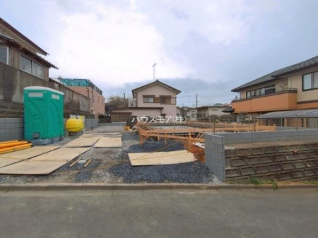 ���ԏ�@���ԃX�y�[�X��3�䕪����܂��I�Z�J���h�J�[�͂������A�o�C�N�⎩�]�ԂȂǂ��u���ꏊ�ɍ���܂���B