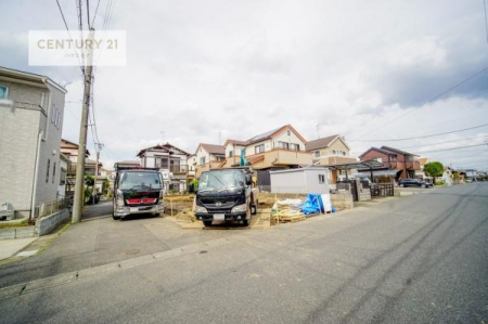 ���̑����n�@�O�ʓ��H4���~7.9���I�z����ǍD�ȗ��n�ł��B
�Ԍɓ��ꂪ���ȕ������S�ł��ˁB