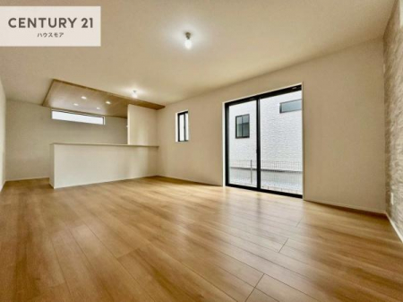 ���r���O�@�S�n�ǂ����r���O�͉Ƒ������R�ƏW�܂�܂��B�Ƒ��c�R�̎��Ԃ����������ł��B���Ƒ��ƁA����w�[���������Ԃ��߂��������ł��ˁB