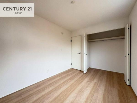 ���r���O�ȊO�̋����@���[�X�y�[�X�����Ă��܂��I�������X�b�L�����ڂ��鎖���ł��܂��ˁB
�Ƌ��I�΂Ȃ��V���v���ȃf�U�C���ׁ̈A�Ƌ��I�΂����C�ɓ���̋�ԍ�肪�ł������ł��ˁB