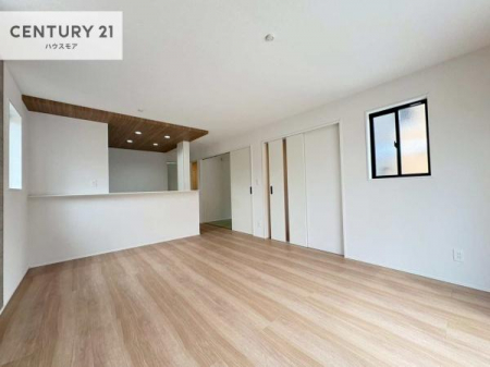 ���r���O�@�L�X�_�C�j���O�X�y�[�X�I������肨�H���B�΂��������y�������Ԃ��߂����܂��B���X�̔���������܂��I