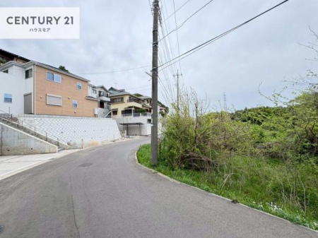 ���̑����n�@�O�ʓ��H��5���I�z����ǍD�ȗ��n�ł��B
�Ԍɓ��ꂪ���ȕ������S�ł��ˁB