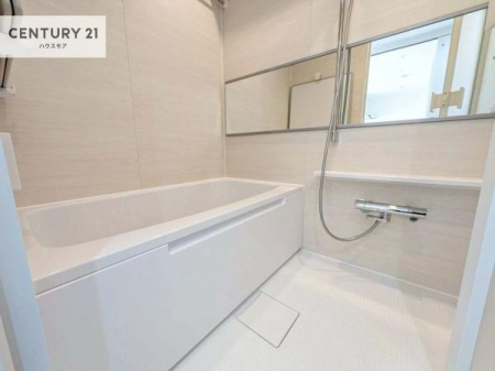 �����@�������������l�̕��͋C�̃o�X���[���́A�����o�Ă��ăo�X�^�C�����[���I
���d���撣���Ă��邲�J���ɂ��D�݂̓����̓����܂����āA�y����ł݂Ă͂������ł��傤���H