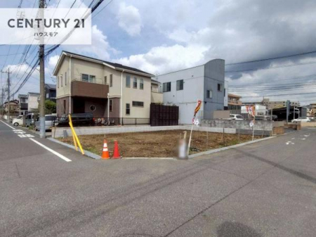 ���̑����n�@�O�ʓ��H6���~6���I�z����ǍD�ȗ��n�ł��B
�Ԍɓ��ꂪ���ȕ������S�ł��ˁB