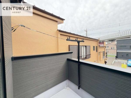 �o���R�j�[�@�z������̗ǂ��o���R�j�[�ŁA�����󕨂��悭���������ł��ˁI
���V�C�̗ǂ����ɂ̓o���R�j�[�֏o�ă��t���b�V������̂��C�����悳�����ł��B