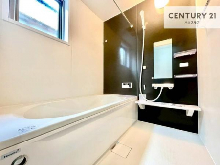 �����@�������������l�̕��͋C�̃o�X���[���́A�����o�Ă��ăo�X�^�C�����[���I
���d���撣���Ă��邲�J���ɂ��D�݂̍���̓����܂����āA�y����ł݂Ă͂������ł��傤���H