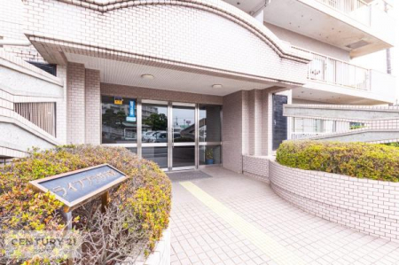 �G���g�����X�@��؂Ȃ��q�l�����o�}������G���g�����X�B�z��������ǂ��S�n�̗ǂ���Ԃł��B