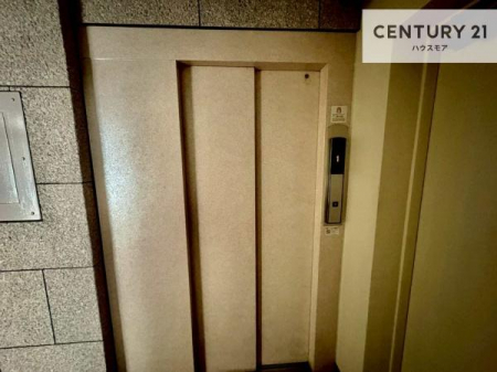 ���̑����p���@�G���x�[�^�[�����ŁA���X�̈ړ������K�B
�����̓��₨�ו��̑������ł��A�X���[�Y�ɂ��A��������܂��I