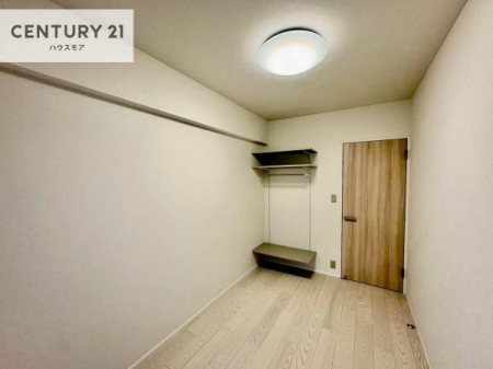 ���r���O�ȊO�̋����@�V���v���Ƀf�U�C������Ă��邽�߁A�Ƌ��I�т܂���I
���C�ɓ���̉Ƌ��u���Ă��낰���Ԃ���邱�Ƃ��ł��܂��B