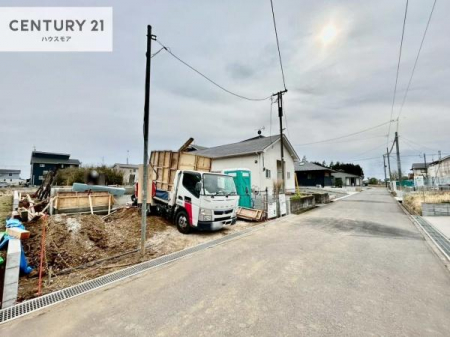 ���̑����n�@�O�ʓ��H5.04���I�z����ǍD�ȗ��n�ł��B
�Ԍɓ��ꂪ���ȕ������S�ł��ˁB