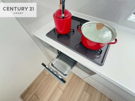 �L�b�`���@�R�����͎O������̂ł������̓����i�s���ł��܂��B
�������O�����t���ł��B�����X�y�[�X���L�X���Ă���׍�Ƃ����₷���I�g�����肪�ǂ��V�X�e���L�b�`���ł��I