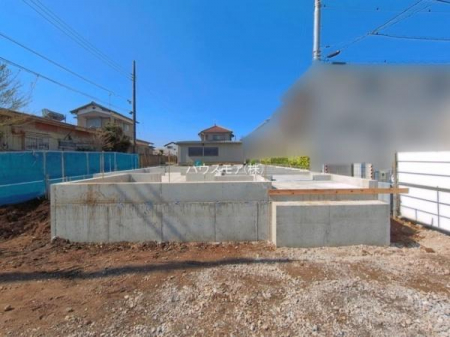 ���ԏ�@���ԃX�y�[�X��2�䕪����܂��I�Z�J���h�J�[�͂������A�o�C�N�⎩�]�ԂȂǂ��u���ꏊ�ɍ���܂���B