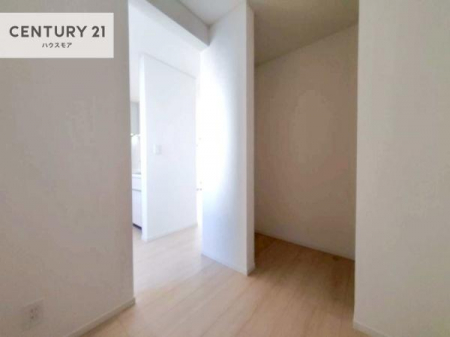 ���[�@�p�r���l�ȃ��[�e�B���e�B�X�y�[�X�����I���[�Ƃ��āA�Ǝ��̋�ԂƂ��āA���ւƂ��ĂȂǗl�X�ȗp�r�ł��g������������X�y�[�X�ł��B