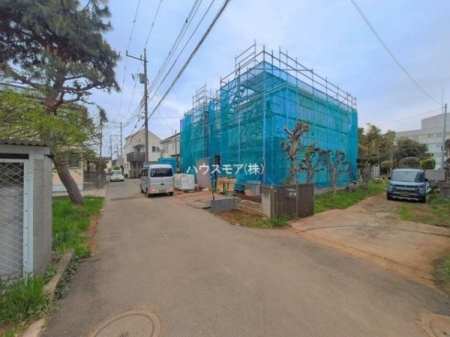 ���̑����n�@�O�ʓ��H��4���I�z����ǍD�ȗ��n�ł��B
�Ԍɓ��ꂪ���ȕ������S�ł��ˁB