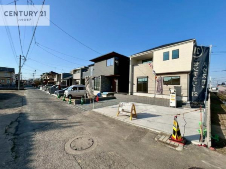 ���̑����n�@�O�ʓ��H4.6���I�z����ǍD�ȗ��n�ł��B
�Ԍɓ��ꂪ���ȕ������S�ł��ˁB�y���n�̔��J�Ò��I�z