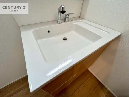 ���ʑ�E���ʏ��@�[�����ʑ�{�E���́A�������˂ɂ����̂ł�����ꂪ�y�X�I���������ۂĂ܂��I
�L���C�Ȑ��ʏ��Ŏ��������̃��`�x�[�V�������オ��܂��ˁI�y���n�̔��J�Ò��I�z