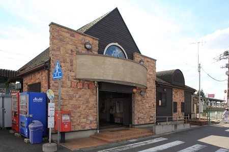 ���ӊ��@-