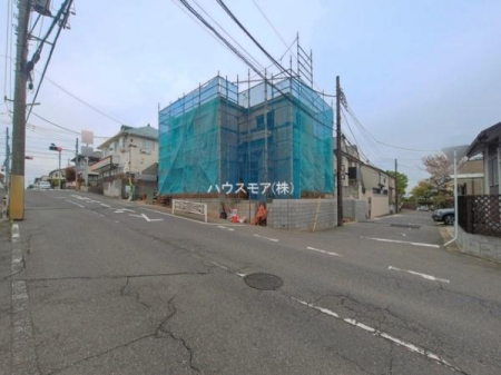 ���̑����n�@�O�ʓ��H��9���~6���I�z����ǍD�ȗ��n�ł��B
�Ԍɓ��ꂪ���ȕ������S�ł��ˁB