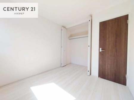 ���r���O�ȊO�̋����@�V���v���Ƀf�U�C������Ă��邽�߁A�Ƌ��I�т܂���I
���C�ɓ���̉Ƌ��u���Ă��낰���Ԃ���邱�Ƃ��ł��܂��B