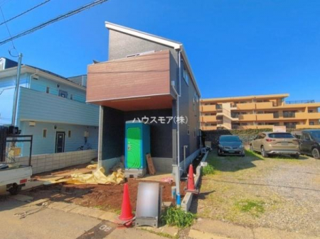 ���ԏ�@���ԃX�y�[�X��2�䕪����܂��I�Z�J���h�J�[�͂������A�o�C�N�⎩�]�ԂȂǂ��u���ꏊ�ɍ���܂���B