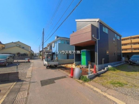 ���̑����n�@�O�ʓ��H�͓���4m���H�ɖʂ��A���̌�����荞�݂₷���A�����������Z���ł��B