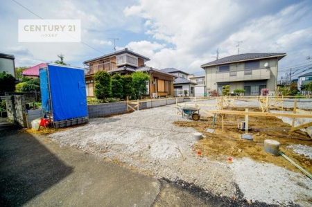 ���ԏ�@���ԃX�y�[�X��2�䕪����܂��I�Z�J���h�J�[�͂������A�o�C�N�⎩�]�ԂȂǂ��u���ꏊ�ɍ���܂���B