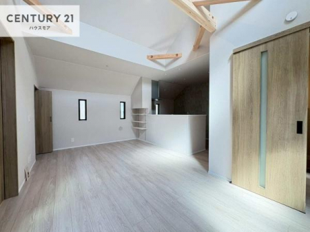 ���r���O�@�L�X�_�C�j���O�X�y�[�X�I������肨�H���B�΂��������y�������Ԃ��߂����܂��B���X�̔���������܂��I