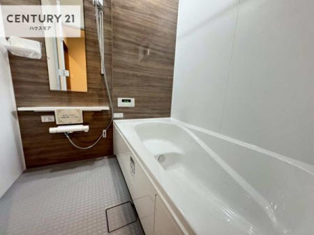 �����@�������������l�̕��͋C�̃o�X���[���́A�����o�Ă��ăo�X�^�C�����[���I
���d���撣���Ă��邲�J���ɂ��D�݂̓����̓����܂����āA�y����ł݂Ă͂������ł��傤���H