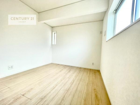 ���r���O�ȊO�̋����@�V���v���Ƀf�U�C������Ă��邽�߁A�Ƌ��I�т܂���I
���C�ɓ���̉Ƌ��u���Ă��낰���Ԃ���邱�Ƃ��ł��܂��B