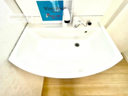 ���ʑ�E���ʏ��@�[�����ʑ�{�E���́A�������˂ɂ����̂ł�����ꂪ�y�X�I���������ۂĂ܂��I
�L���C�Ȑ��ʏ��Ŏ��������̃��`�x�[�V�������オ��܂��ˁI