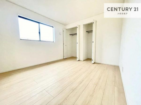 ���r���O�ȊO�̋����@�V���v���Ƀf�U�C������Ă��邽�߁A�Ƌ��I�т܂���I
���C�ɓ���̉Ƌ��u���Ă��낰���Ԃ���邱�Ƃ��ł��܂��B