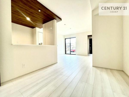 ���r���O�@�L�X�_�C�j���O�X�y�[�X�I������肨�H���B�΂��������y�������Ԃ��߂����܂��B���X�̔���������܂��I