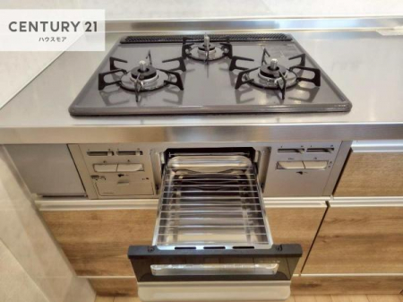 �L�b�`���@�R�����͎O������̂ł������̓����i�s���ł��܂��B
�������O�����t���ł��B�����X�y�[�X���L�X���Ă���׍�Ƃ����₷���I�g�����肪�ǂ��V�X�e���L�b�`���ł��I