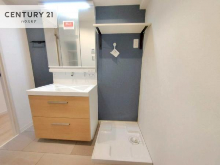 ���ʑ�E���ʏ��@�O�ʋ��d�l�̐��ʏ��́A�g�����Ȃ݂����₷������I���͎��[�ɂȂ��Ă��܂��B�h���C���[�₨���ϓ����Еt������̂Ő��ʑ������X�b�L���ƌ����邱�Ƃ��o���܂��I