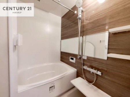 �����@�������������l�̕��͋C�̃o�X���[���́A�����o�Ă��ăo�X�^�C�����[���I
���d���撣���Ă��邲�J���ɂ��D�݂̓����̓����܂����āA�y����ł݂Ă͂������ł��傤���H