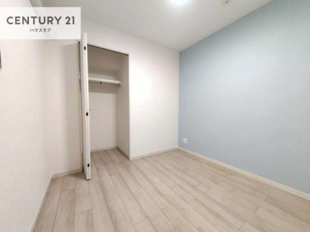 �m���@���[�X�y�[�X�����Ă��܂��I�������X�b�L�����ڂ��鎖���ł��܂��ˁB
�Ƌ��I�΂Ȃ��V���v���ȃf�U�C���ׁ̈A�Ƌ��I�΂����C�ɓ���̋�ԍ�肪�ł������ł��ˁB