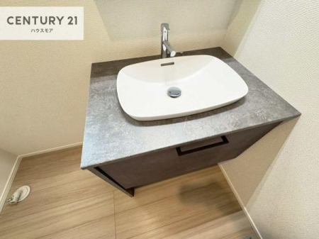 ���ʑ�E���ʏ��@�[�����ʑ�{�E���́A�������˂ɂ����̂ł�����ꂪ�y�X�I���������ۂĂ܂��I
�L���C�Ȑ��ʏ��Ŏ��������̃��`�x�[�V�������オ��܂��ˁI