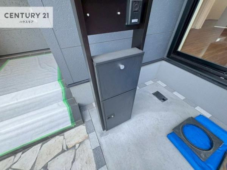 ���̑����n�@��z�{�b�N�X�t���Ȃ̂ŗ��炪�������Ƒ����Ĕz�B�̎�Ԃ��Ȃ����ו����󂯎��ĕ֗��ł��I