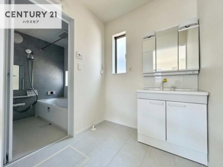 ���ʑ�E���ʏ��@�����t���̖��邢���ʎ��ł��I���C�������ɓ���ւ����ł��Đ����ɕۂ��Ƃ��ł��܂��I���R�����������ނ̂ł����ς̎d�オ����ǂ��Ȃ�܂��ˁI�y���n�̔���J�Ò��z