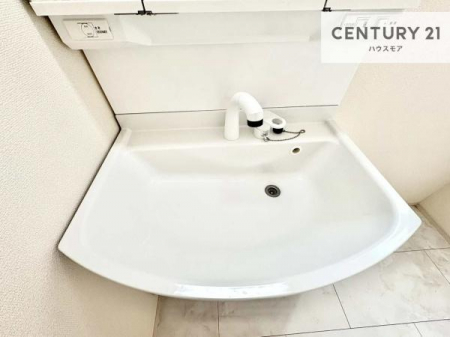 ���ʑ�E���ʏ��@�[�����ʑ�{�E���́A�������˂ɂ����̂ł�����ꂪ�y�X�I���������ۂĂ܂��I
�L���C�Ȑ��ʏ��Ŏ��������̃��`�x�[�V�������オ��܂��ˁI