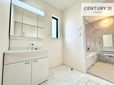 ���ʑ�E���ʏ��@�����t���̖��邢���ʎ��ł��I���C�������ɓ���ւ����ł��Đ����ɕۂ��Ƃ��ł��܂��I���R�����������ނ̂ł����ς̎d�オ����ǂ��Ȃ�܂��ˁI